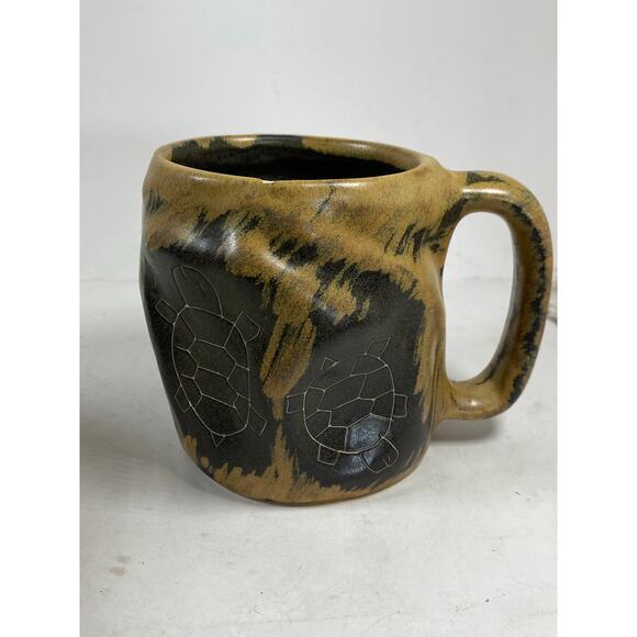 Mara Stoneware Other - Mara Stoneware Turtle Mug 20oz